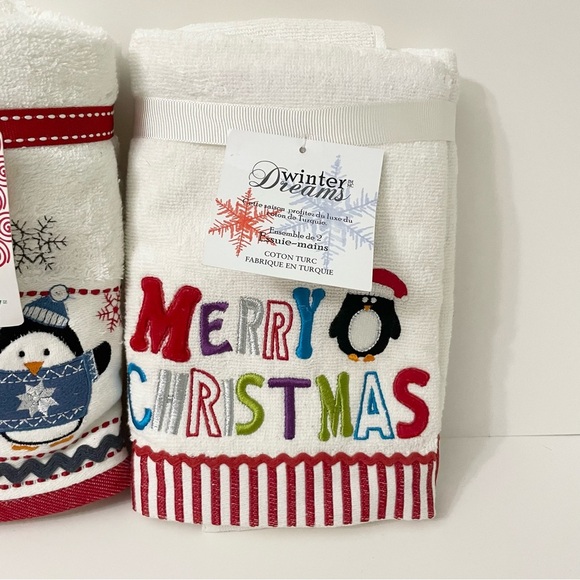 Festive Christmas Hand Towels with Penguin Design Lot of 4 - Picture 3 of 12